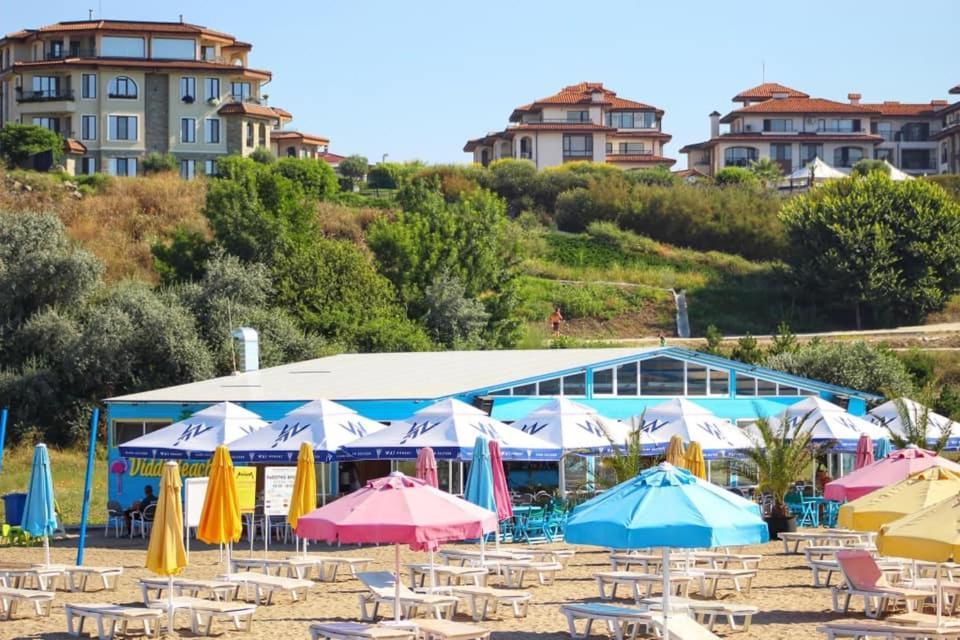Atlantis Atmosphere Apartment Burgas City Eksteriør billede